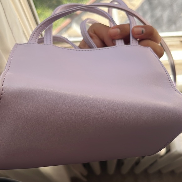 Small Lavender Telfar bag - Picture 4 of 5